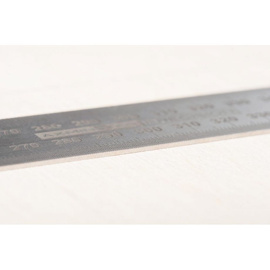 Axminster Professional Stainless Steel Metric Rule - 600mm