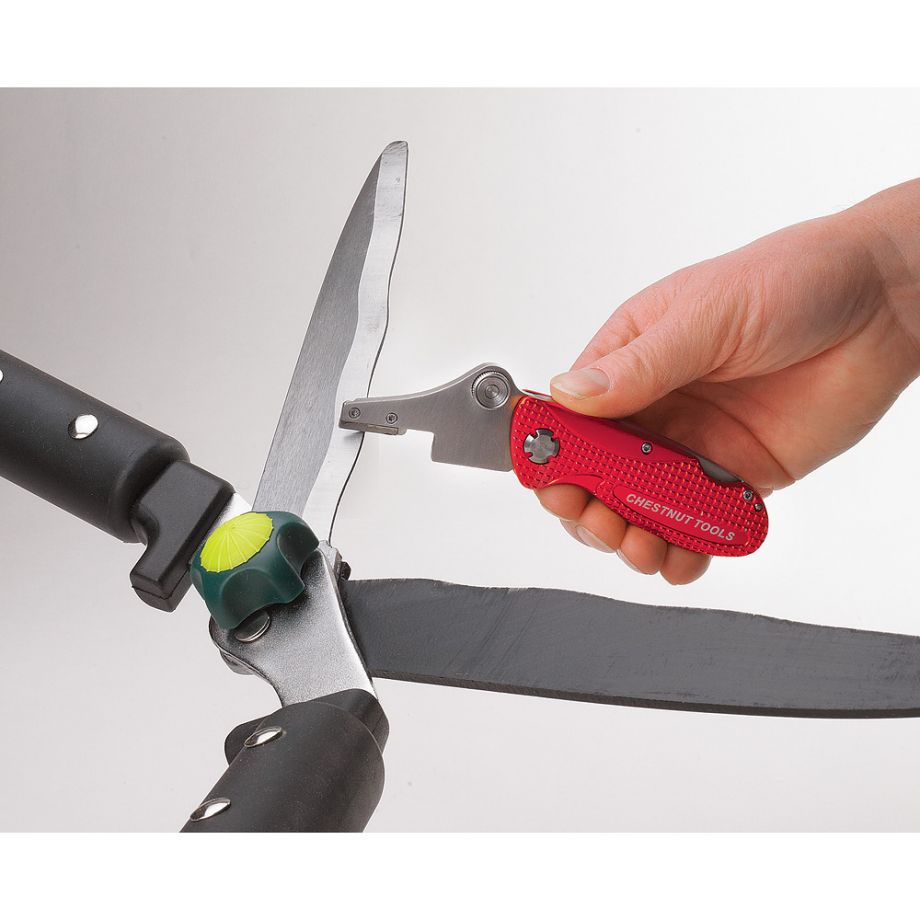 Chestnut Tools Universal Blade Sharpener