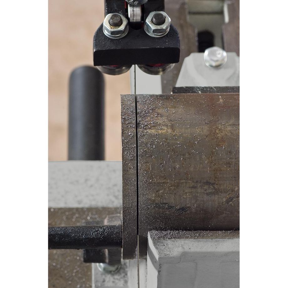 Axminster Model Engineer Series MCB115SHD Swivel Head Metal Cutting Bandsaw