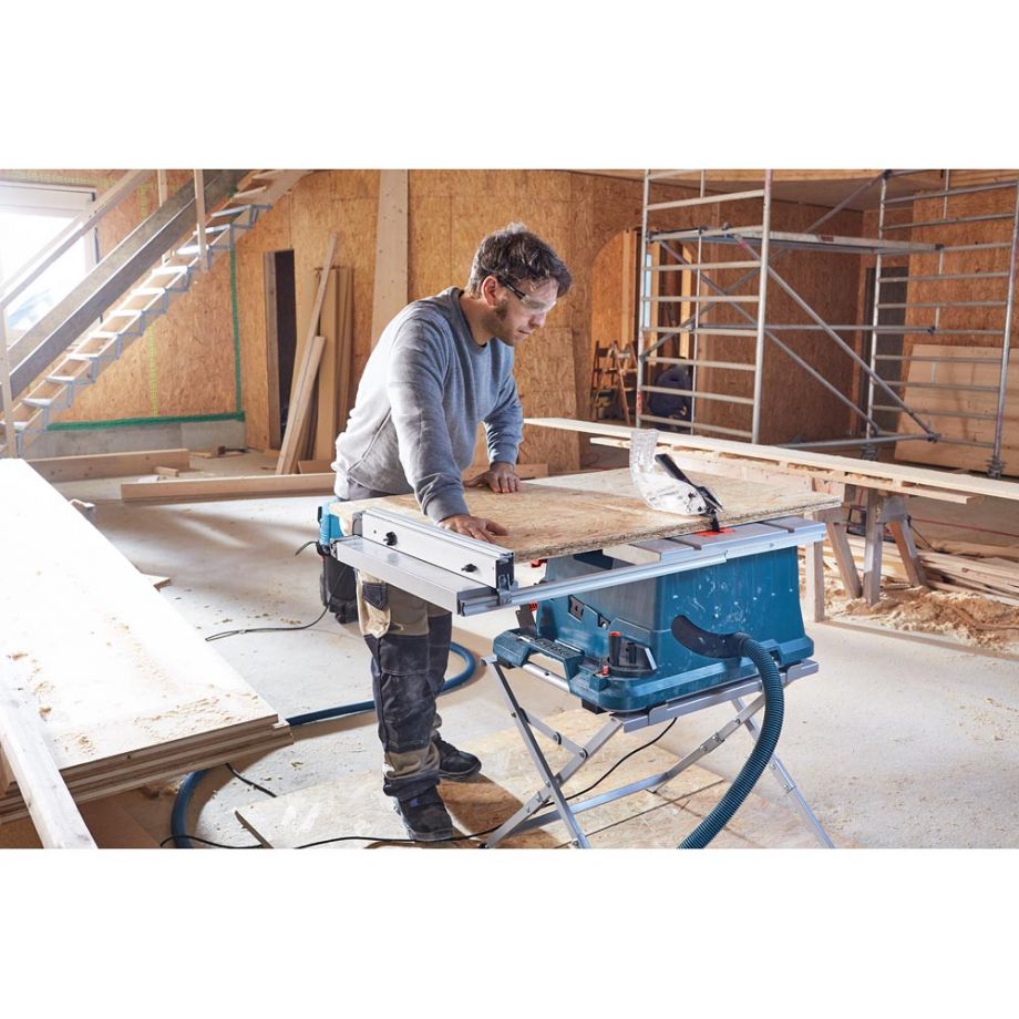 Bosch GTS 635-216 216mm Table Saw With Leg Stand - PACKAGE DEAL